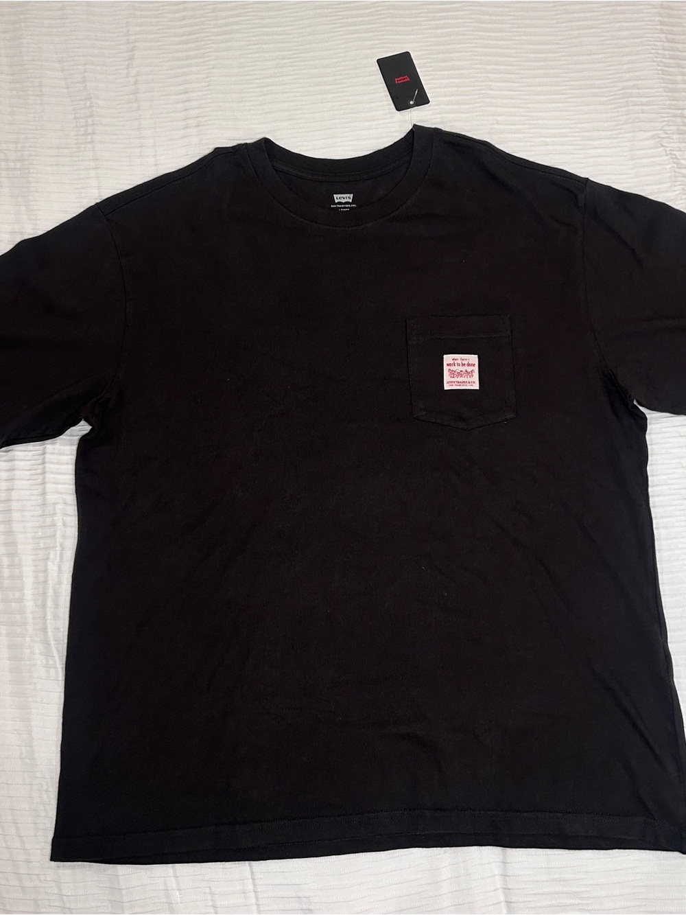 Levi's Black Pocket Tee Oversized Loose Fit L
